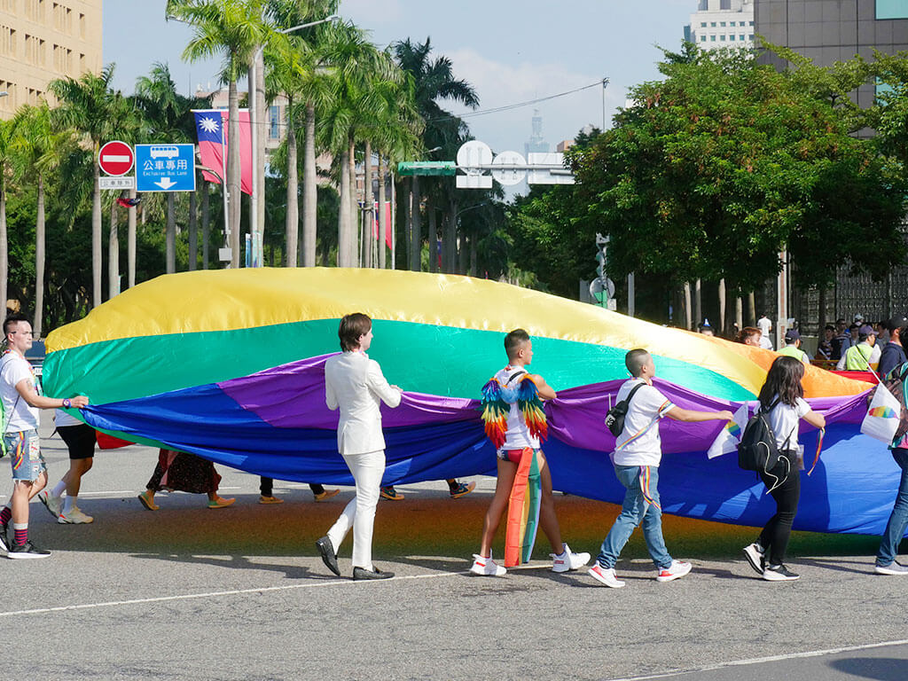 ภาพเบื้องหลังการเดินขบวนพาเหรดของ LGBT ไต้หวัน 2018