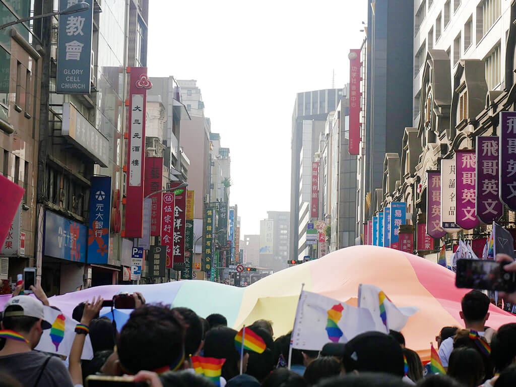Desfile de la Marcha del Orgullo LGBT de Taiwán 2018 en la calle Hengyang