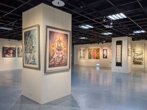 文化大學美術學系第61屆系展 多元展現傳統與現代油畫水墨