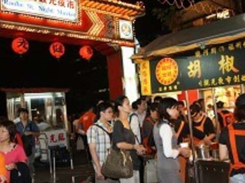 Snack Galore Spotlights Guangzhou Street, Yansan Night Markets This Weekend