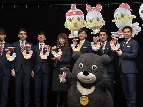WORLD ORDER meets Bravo, mascot of 2017 Taipei Summer Universiade