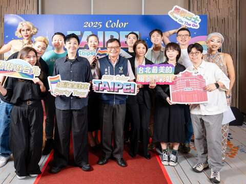 變裝皇后領航！10月搭彩虹觀光巴士驕傲遊臺北 性別友善旅宿限定優惠登場