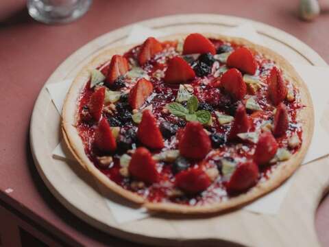 莓圃休闲农园 石板披萨 × 果园风光 × 甜蜜采果🍕🍓