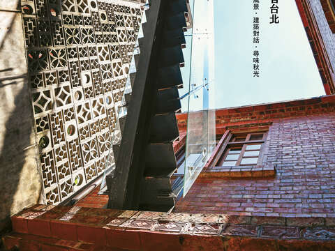 682封面