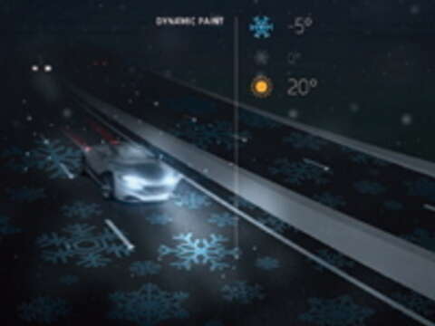 在鋪設路面時加入特殊物質的Smart Highway，降雪時路面就會變色，提醒駕駛人減速慢（​​​​​​​圖／臺北市政府文化局提供提供）