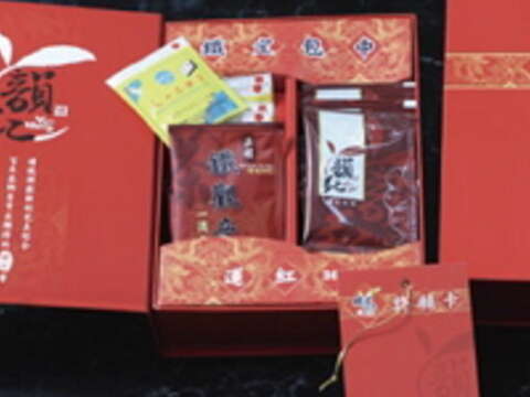 「鐵定包中──運紅365」禮盒有祝福考生鐵定包中、金榜題名的涵義。