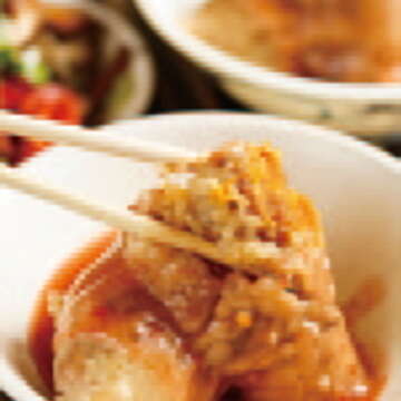 陳家涼麵的「秋冬限定版」肉粽，叫人魂牽夢縈。（攝影／楊智仁）