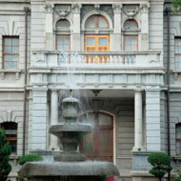 林大緯記錄臺北賓館的修復過程與傳說，希望讓民眾能對古蹟產生興趣。（顏涵正攝）