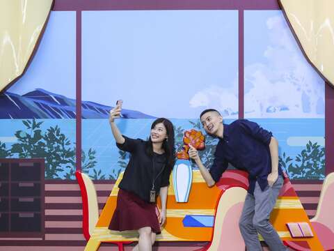 New Scenic Artworks Installed at MRT Yongchun, Houshanpi Stations