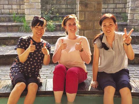 Footbath is one of the top attractions in Beitou for tourists who love hot springs. (Photo / MyTaiwanTour)