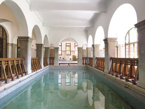 北投温泉博物館の中に残る大浴場はかつてアジア最大の公共浴場と呼ばれていました。(写真 / 北投温泉博物館)