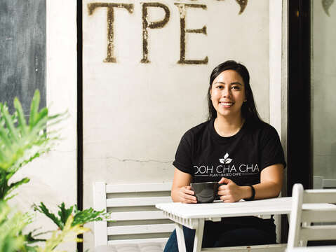 Mai Bach started Ooh Cha Cha in the hope of promoting a plant-based diet in Taipei, and has successfully led the vegetarian/vegan trend ever since.
