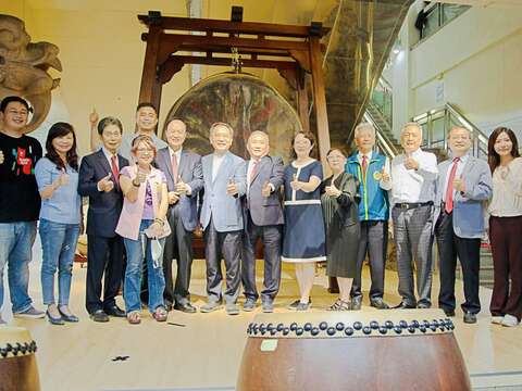 Century-old Buddhist Drum Showcased at Longshan Creative Base