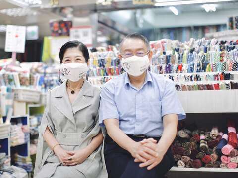 柯文哲市長與夫人陳佩琪參與2021臺北時裝週大秀影片拍攝，支持臺灣時尚產業