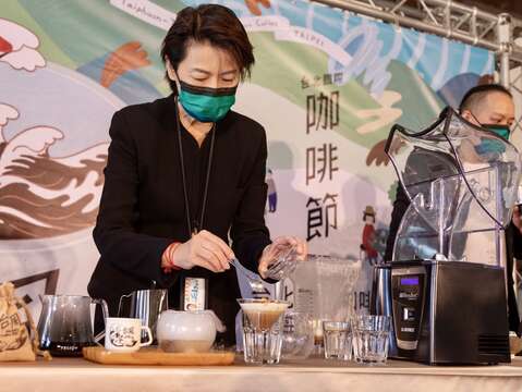 ​Deputy Mayor Kicks-off 2021 Taipei International Coffee Fest