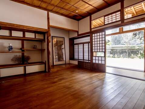 松山療養所宿舍がアートと癒しの空間に変身