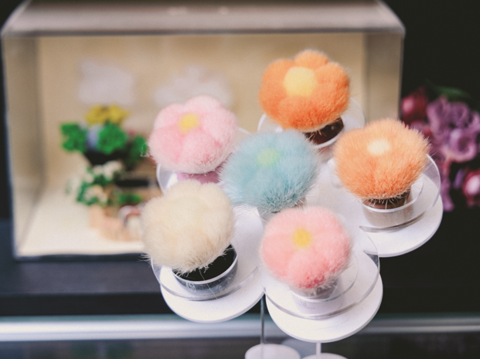With its main focus on brush making, Lam Sam Yick has also turned its unique skill set toward manufacturing make-up brushes. (Photo/Yenyi Lin)