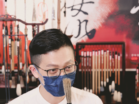 毛筆作りの技術を継承する林三益では、素材選びとその応用が重要であると考えています。(写真/Yenyi Lin)