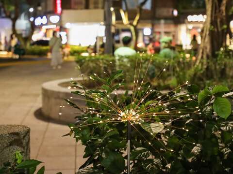 永康公園燈飾(圖片來源：臺北市商業處)