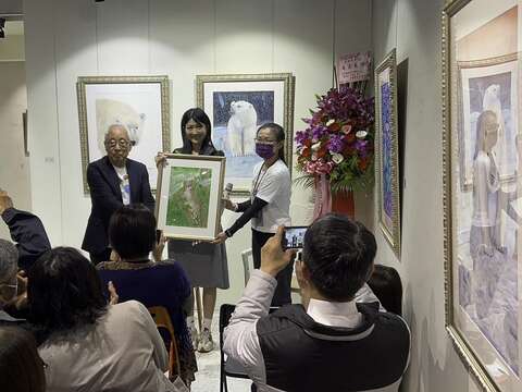 Japanese Architect Holds Exhibition, Supports Taipei Zoo’s Adoption Program