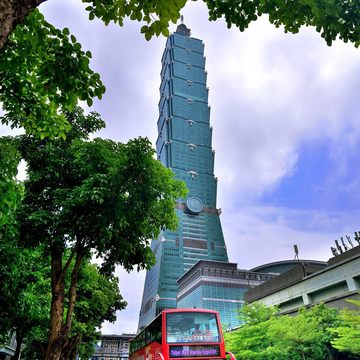 トランジット滞在の欧州客に半日ツアー 台北市はさらに観光バスチケットをプレゼント