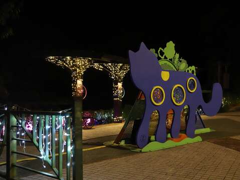 貓空燈飾(圖片來源：臺北大眾捷運股份有限公司)