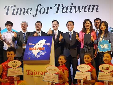 為積極宣傳泰國免簽新措施，台北市赴泰國參加觀光推廣記者會