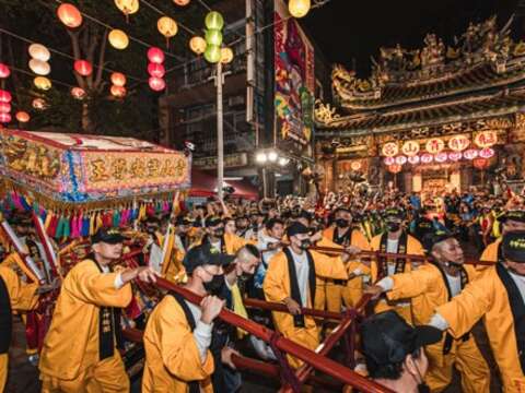 Monga QingshanTemple Midnight Patrol & Pilgrimage