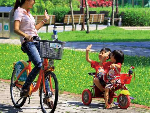 台北的自行車環境十分舒適安全，成為亞洲率先主辦Velo-city Global的城市。
