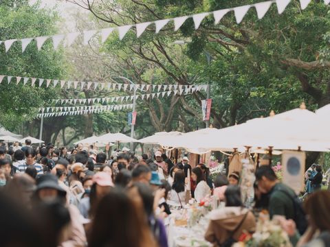 現場打造以輕食、手做、花藝以及甜點為主題的「小椿日和市集」(二)(圖片來源：臺北市政府觀光傳播局)