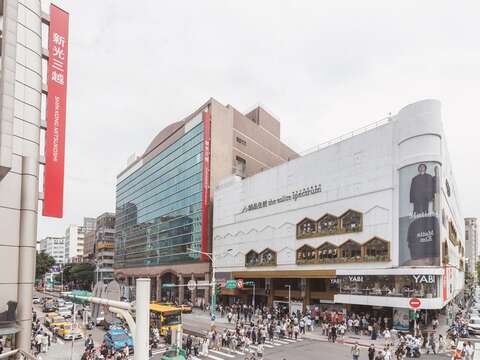 Zhongshan Shopping District is Ranked 34th Among the “40　Coolest“ Neighborhoods in the World.”” by Time Out 2023