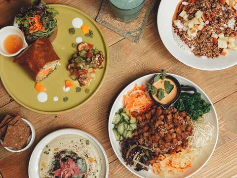 Cafés and Mindful Eating
