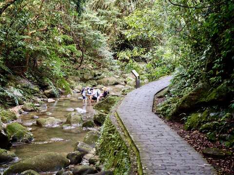 圓覺寺步道(圖片來源：臺北市政府工務局大地工程處)