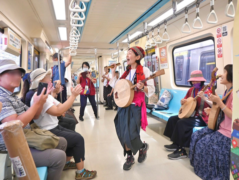 「2025新北投車站 捷運那卡西 月琴一直NOW」活動過程(圖片來源：臺北大眾捷運股份有限公司)