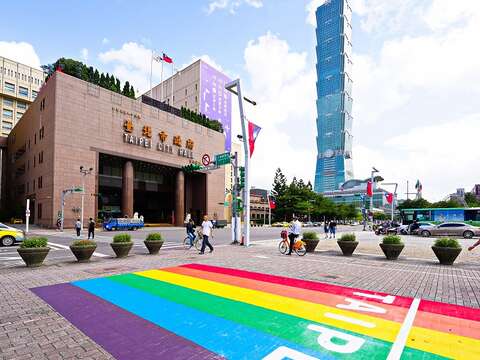 "Rainbow Six" will Reopen on August 15 (Weather Permitting)