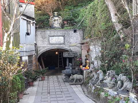 豹山峰觀景臺和豹山溪沿途經過松山一坑舊址(圖片來源：臺北市政府工務局大地工程處)