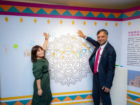 The India Taipei Association and the Taipei City Department for Youth unveil the mystery of Indian handicrafts