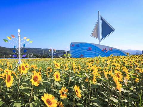 船型眺望台(圖片來源:臺北市政府工務局大地工程處)