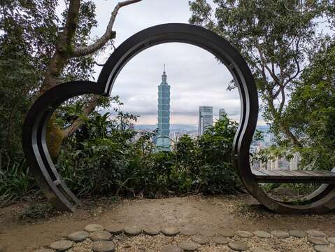 求婚平台（象山）（圖片來源：臺北市政府工務局大地工程處）