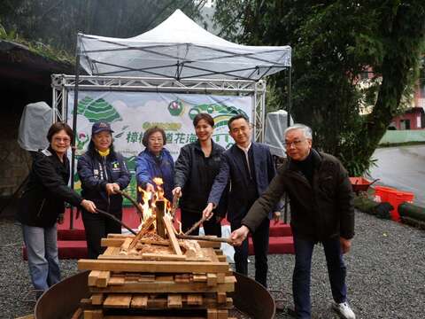 開幕典禮-點營火（圖片來源：臺北市政府工務局大地工程處）