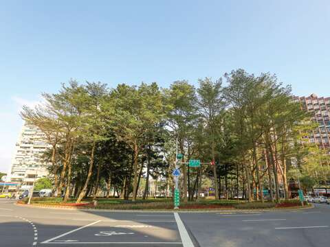 P28-31 風格-2民生社區規畫之初即納入西方都市的圓環設計,至今仍是該地的重要地標。