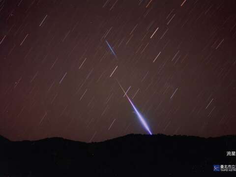 天琴座流星雨常出現明亮的火流星。(圖片來源:臺北市立天文科學教育館)