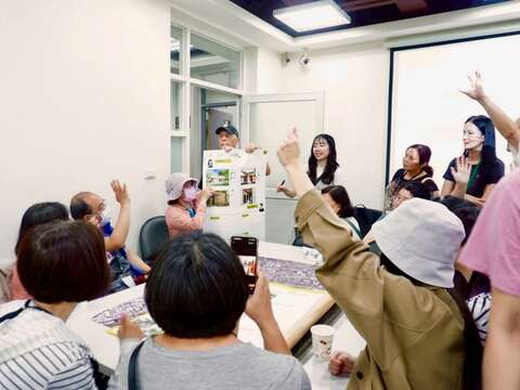 參加人員分享豐富的討論成果（圖片來源：臺北市政府工務局公園路燈工程管理處）