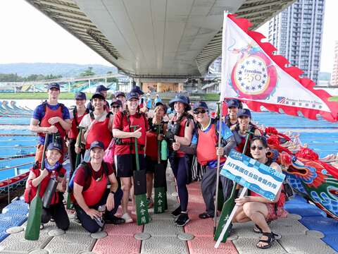 Double International Gold Winner! Mayor Chiang Wan