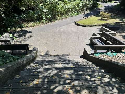 集合點:陽明山公車總站後方平台（圖片來源：臺北市政府工務局公園路燈工程管理處）