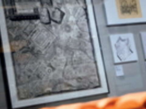 展覽現場可看到路易‧康的設計手稿。