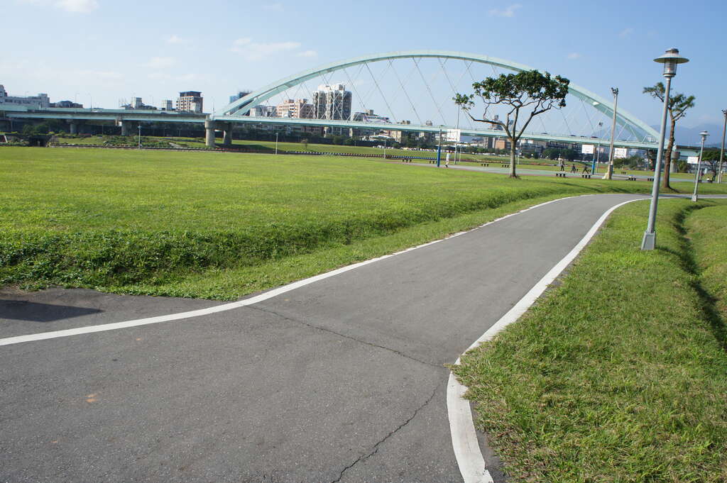 Keelung River Bicycle Trail