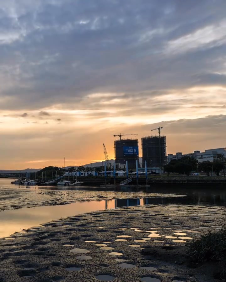 Instagram-(새 창으로 열기)