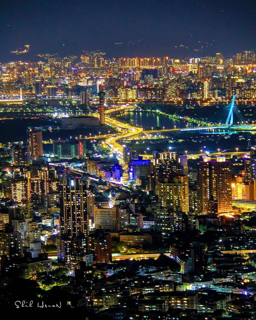 台北夜景總是讓人沉醉其中 臺北旅遊網