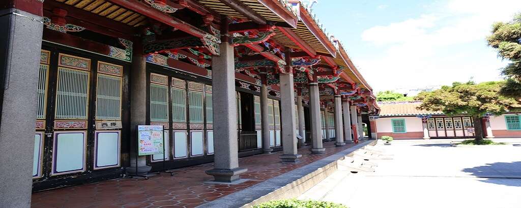 USA封面_Confucius Temple Corridor#001